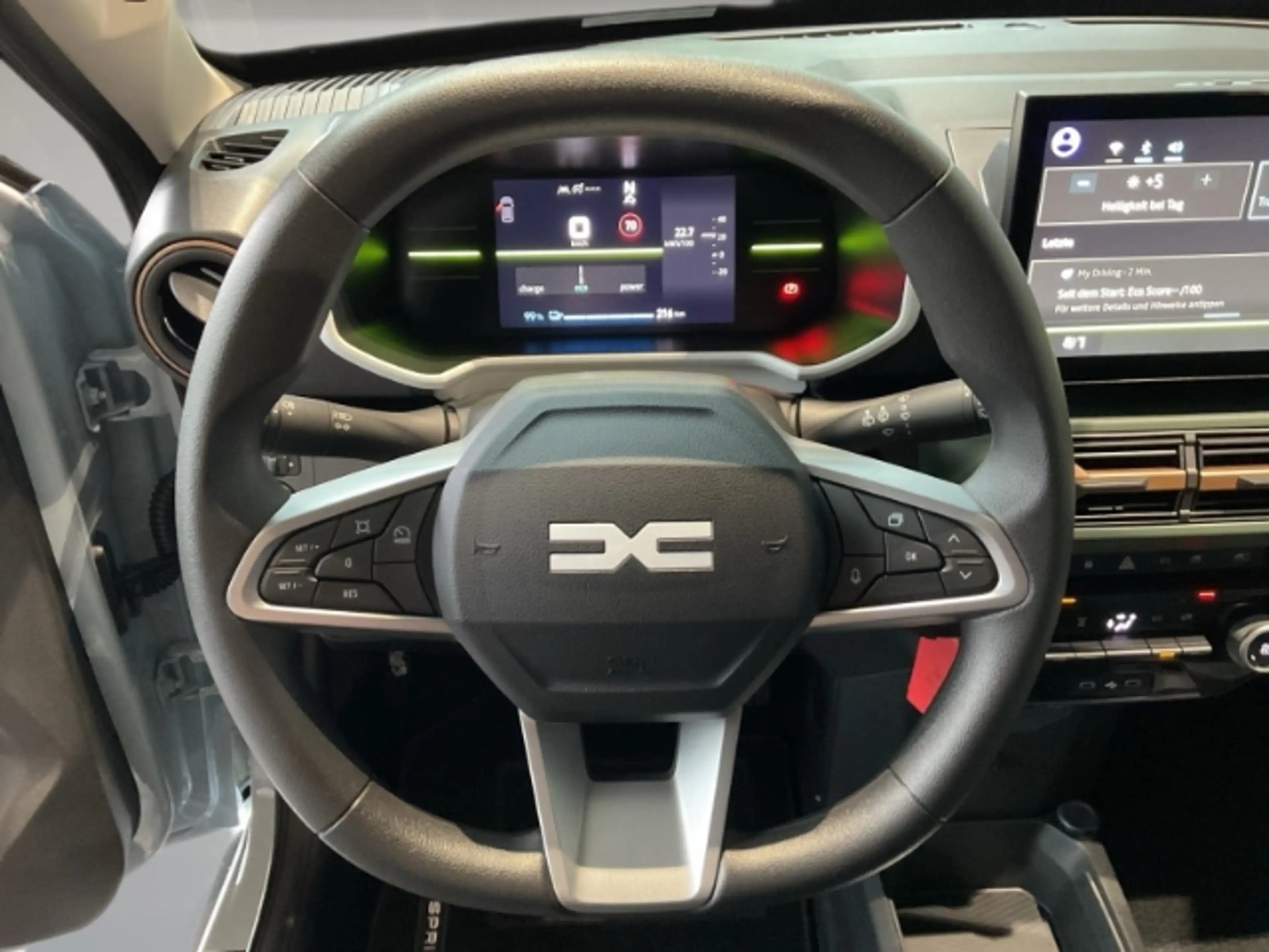 Dacia Spring Extreme Electric 100 MEDIA-NAVI EINPARKHILFE VORNE — photo 8