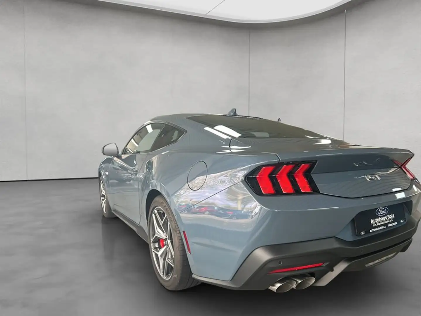 Ford Mustang Fastback 5.0 Ti-VCT V8 Aut. GT 328 kW, 2-t Blau - 2