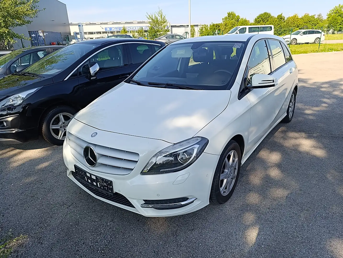Mercedes-Benz B 180 CDI Weiß - 1