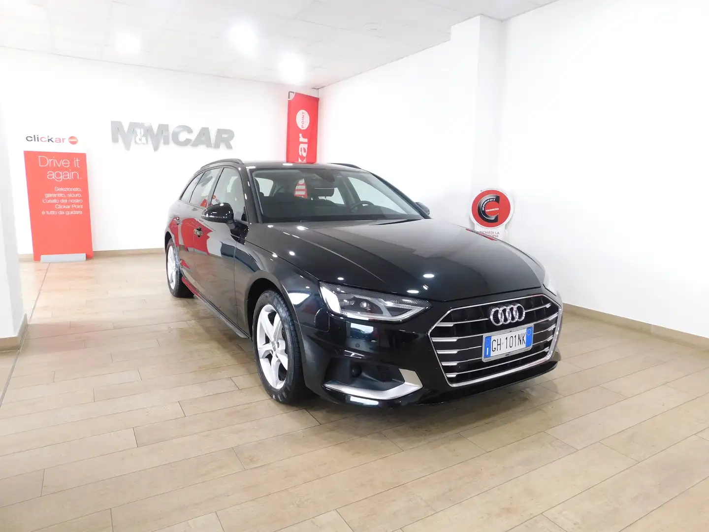 Audi A4 Avant 352.0 tdi mhev Business Advan 163cv s-tronic Nero - 2
