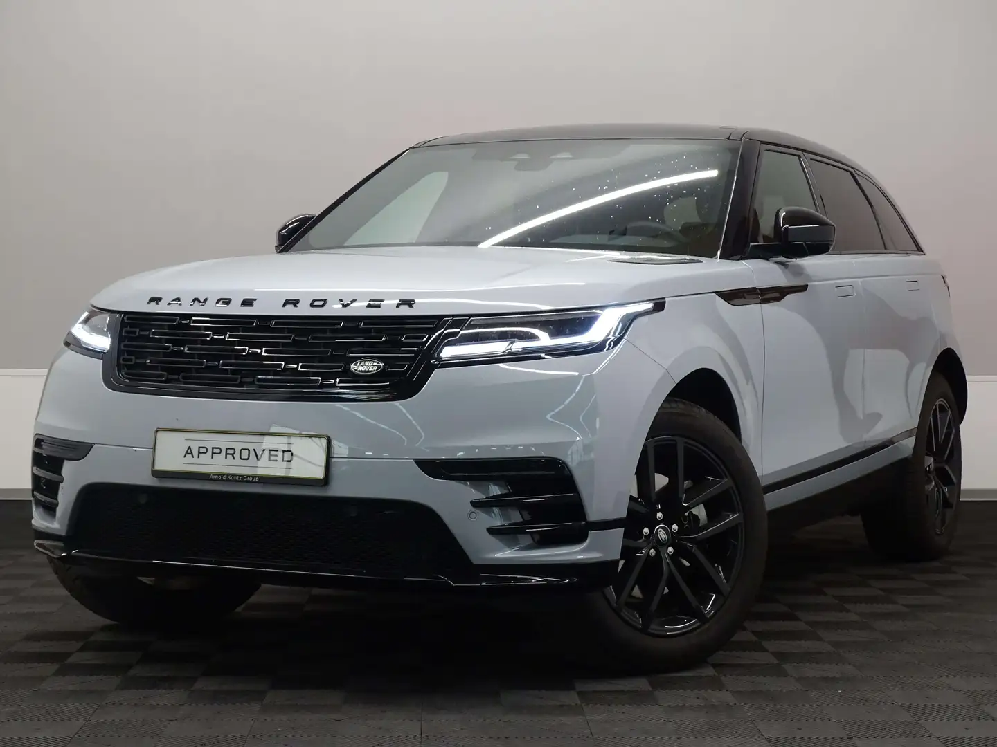 Land Rover Range Rover Velar D200 SE AWD Auto Grijs - 1