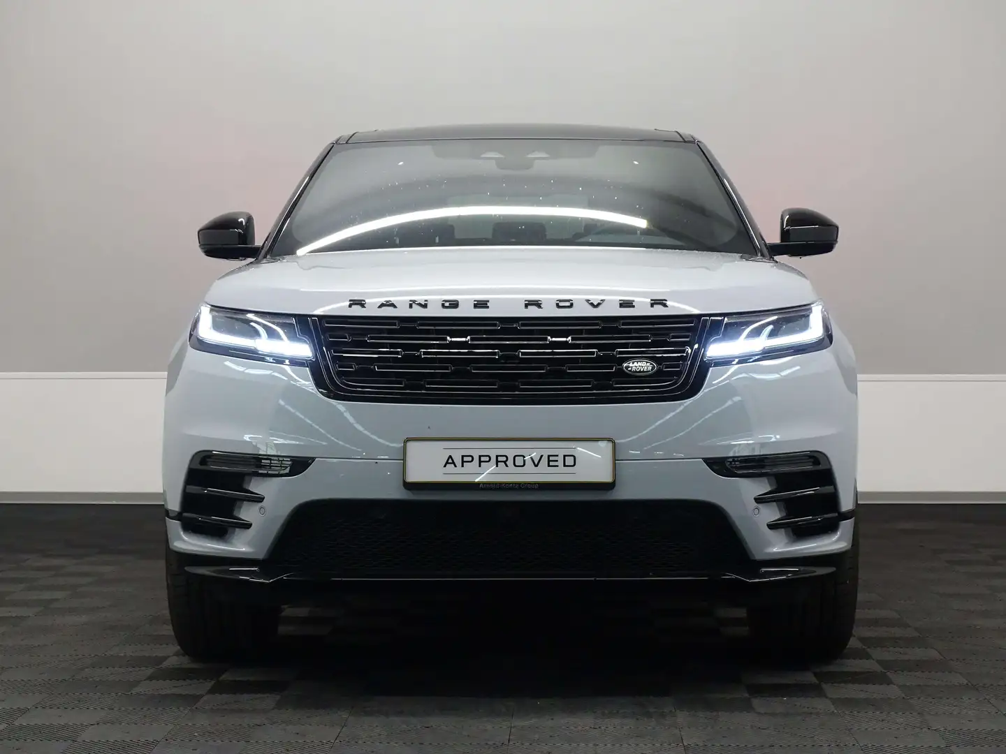 Land Rover Range Rover Velar D200 SE AWD Auto Grijs - 2