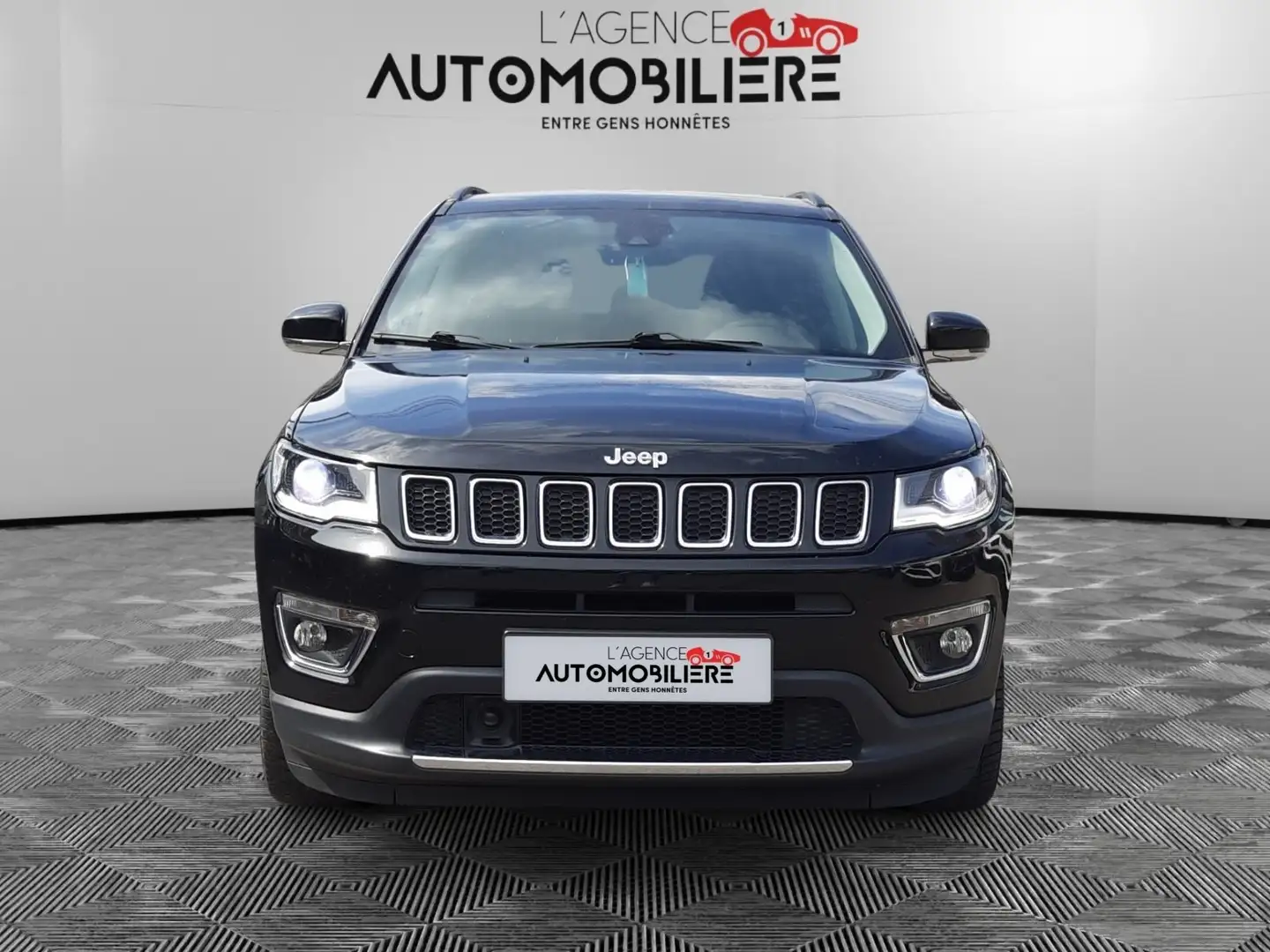 Jeep Compass 1.6 MJD 4x2 Limited / Garantie 12 Mois Noir - 2