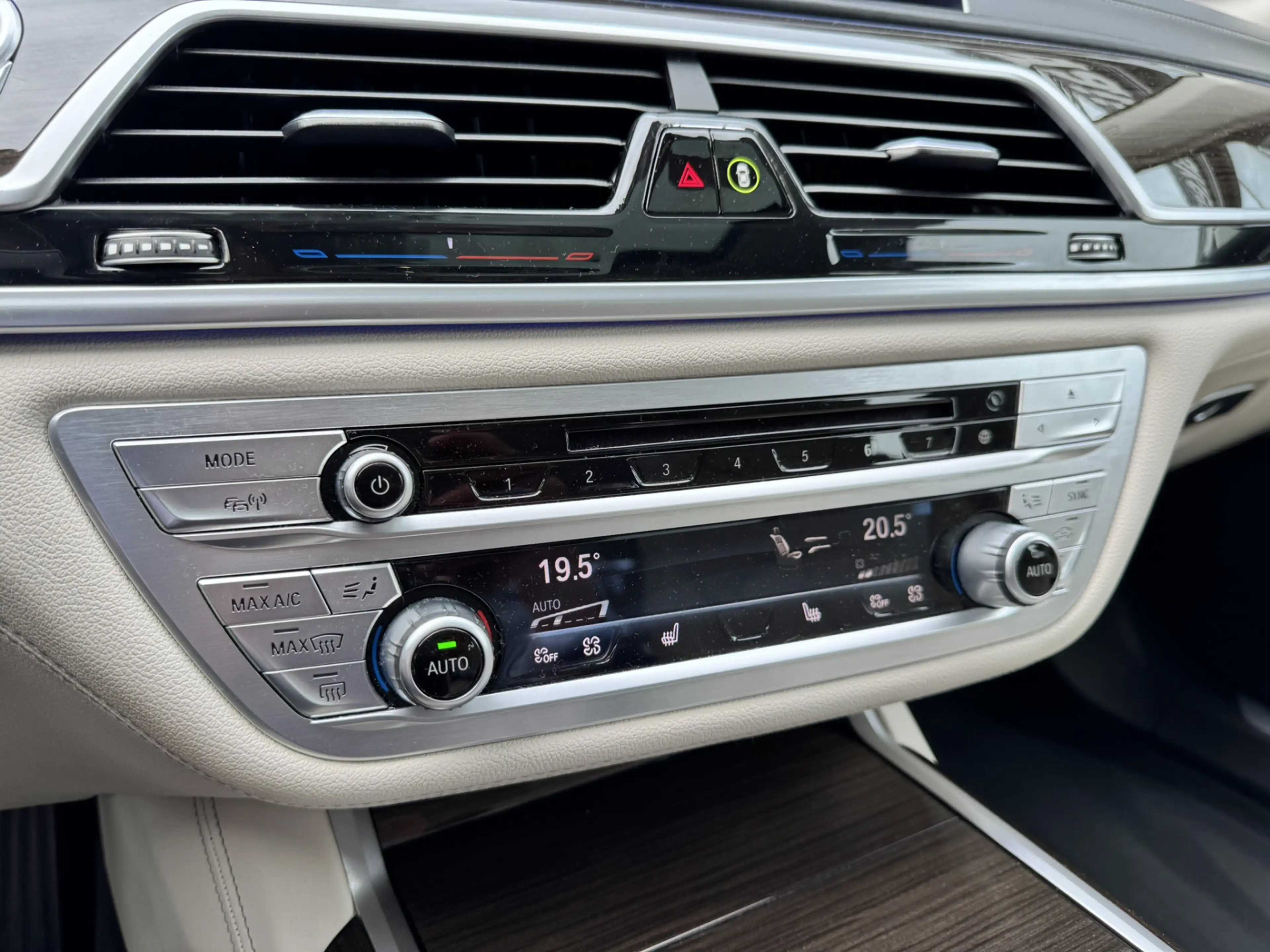 BMW 745 7-serie 745e High Executive*Leder*Panorama* — photo 8