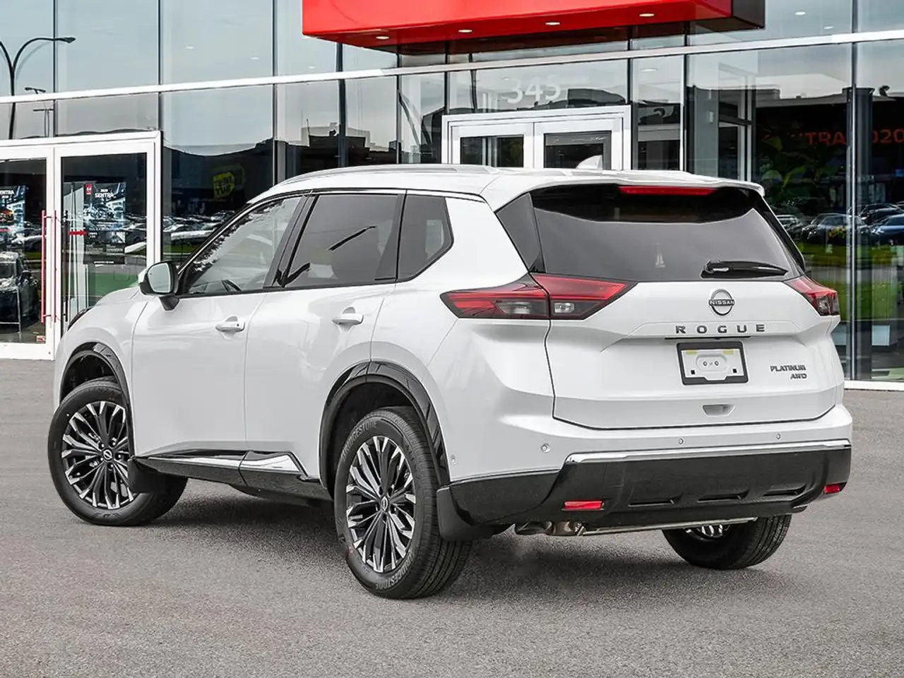 Nissan Rogue снимка Nissan Rogue