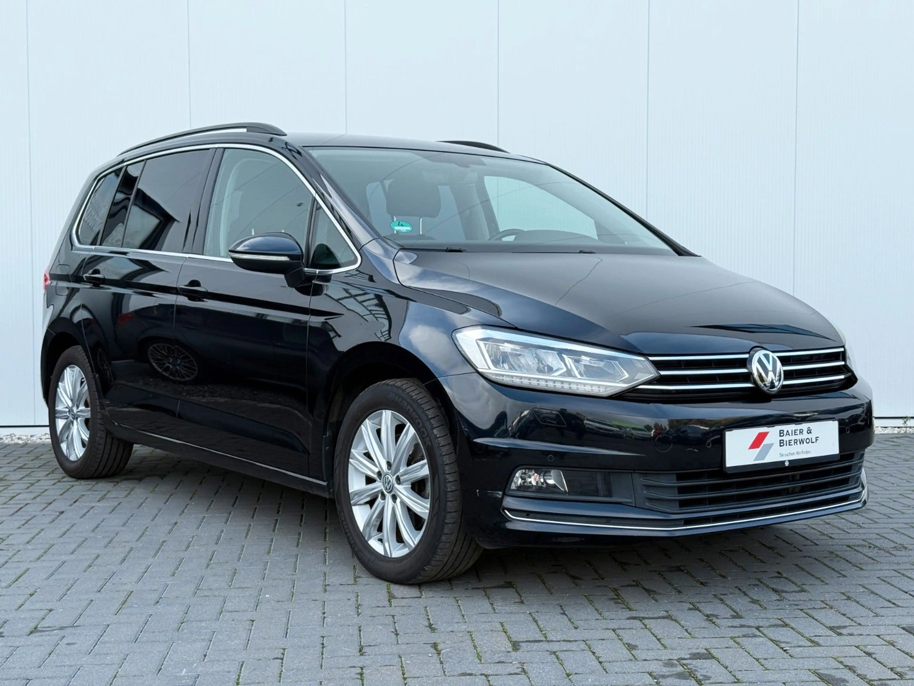 Volkswagen Touran 1.8TSI Highline AHK LED FACELIFT DSG — photo 3