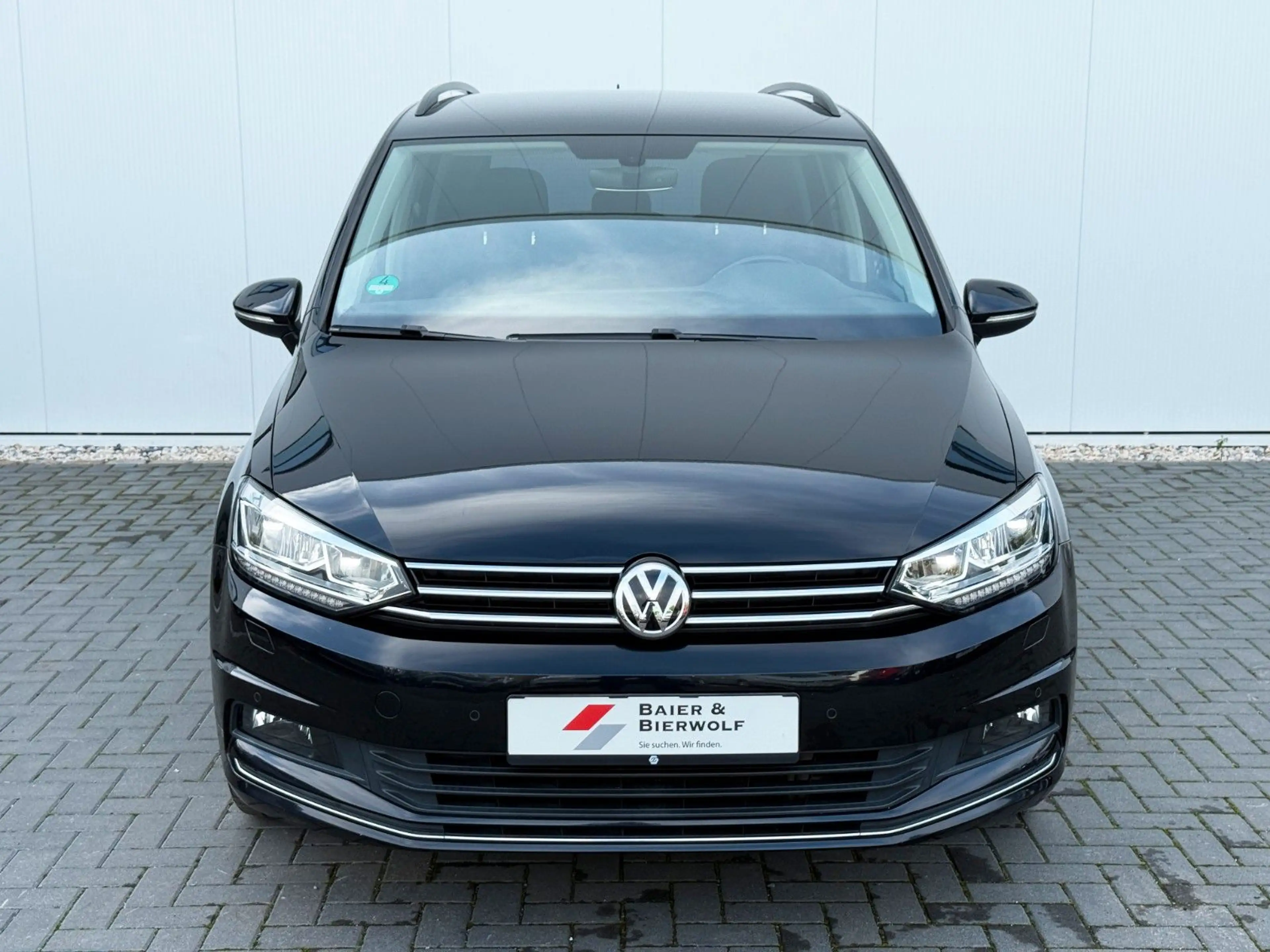 Volkswagen Touran 1.8TSI Highline AHK LED FACELIFT DSG — photo 2