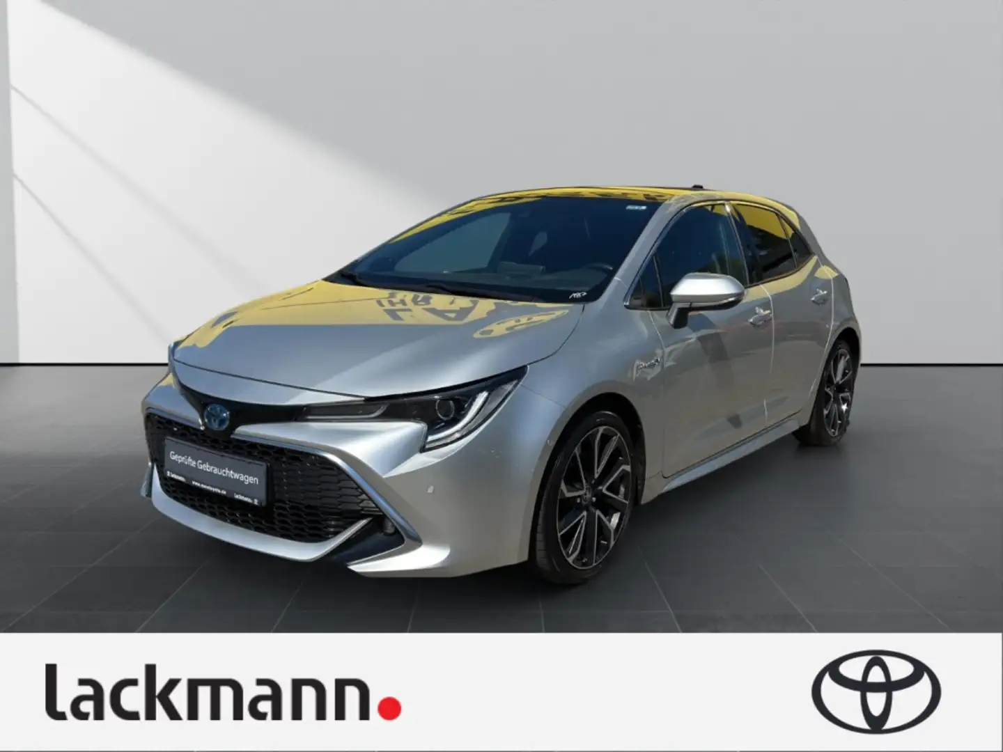 Toyota Corolla 2.0 Hybrid Lounge*Panoramadach*LED*JBL* Zilver - 1