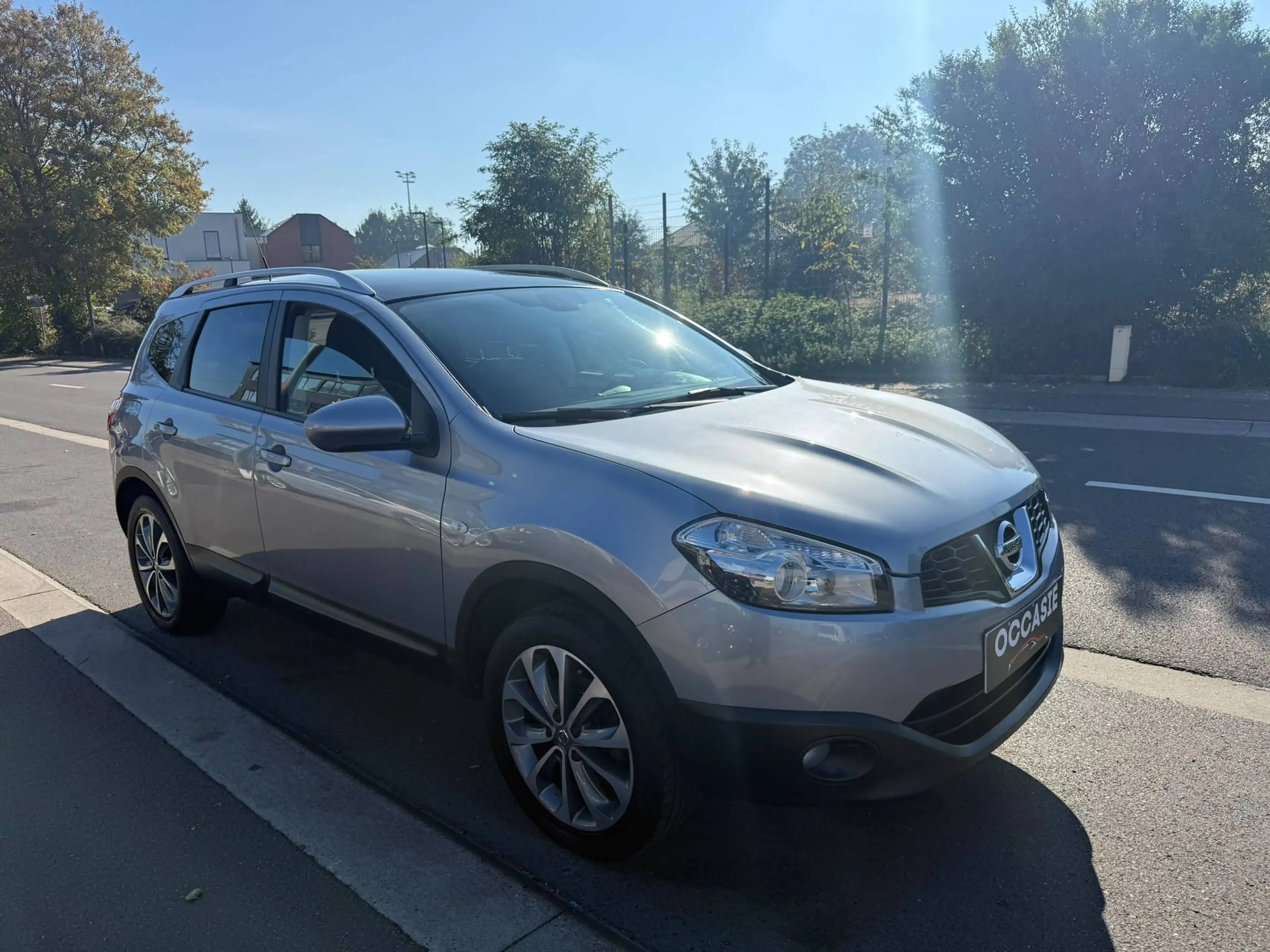 Nissan Qashqai+2 Qashqai 2 1.6i 2WD Urban Edition — photo 3