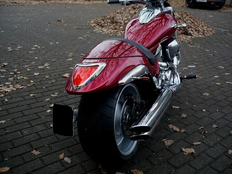 Suzuki VZR 1800 - foto 4
