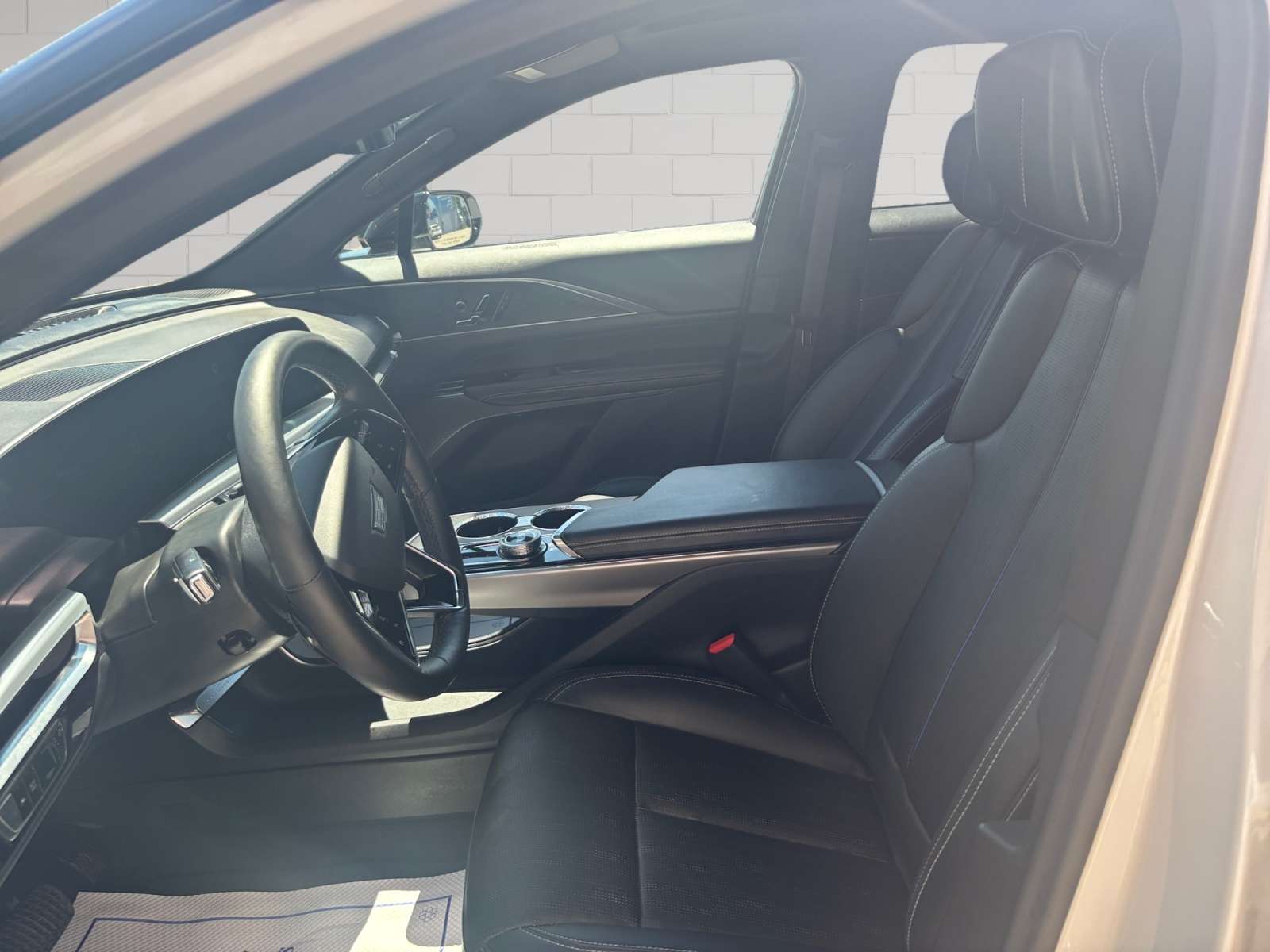 used 2024 Cadillac Lyriq car, priced at $52,998