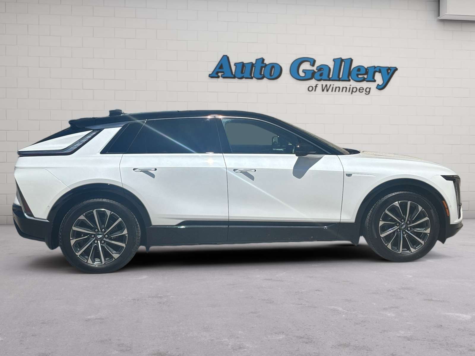 used 2024 Cadillac Lyriq car, priced at $52,998