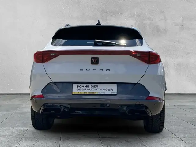 Cupra Formentor view 4