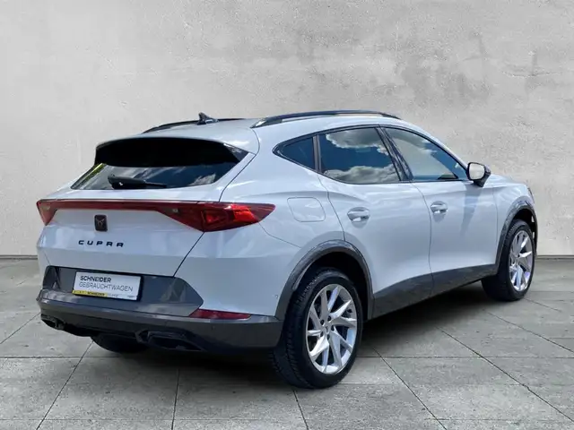 Cupra Formentor view 5