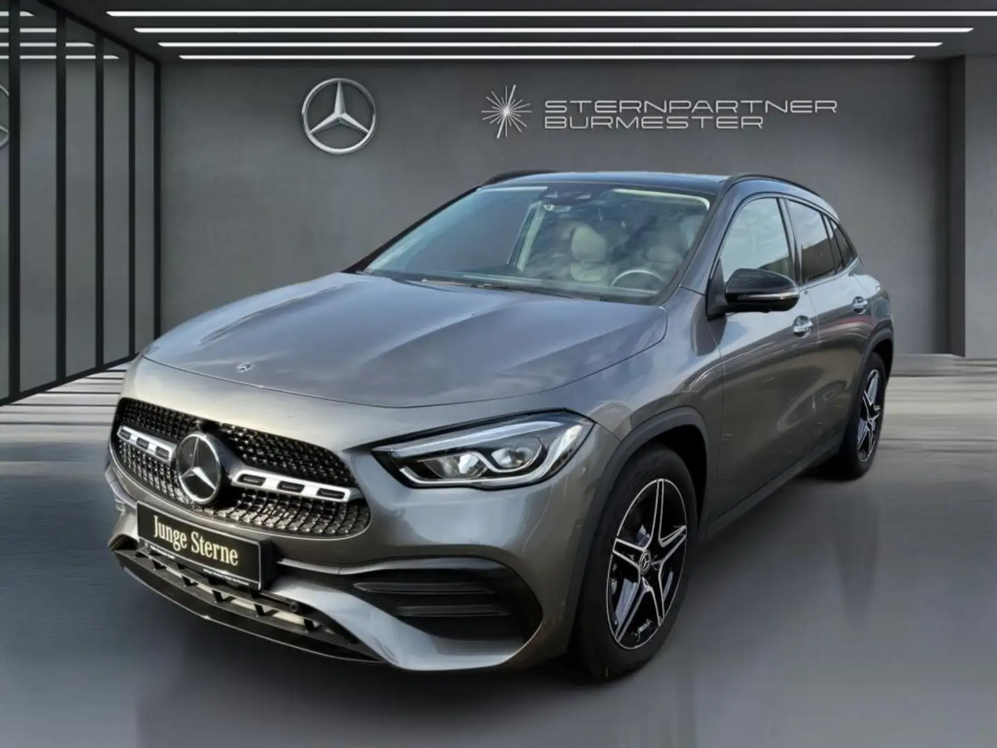 Mercedes-Benz GLA 200 d 4M +AMG+Night+MBUX+PANO+KAMERA+360° Grau - 2