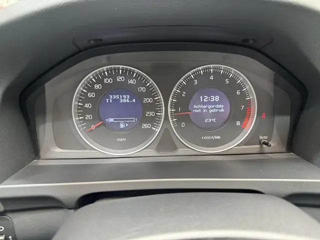 Volvo S60 view 13