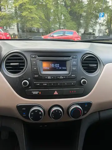 Hyundai I10 view 15