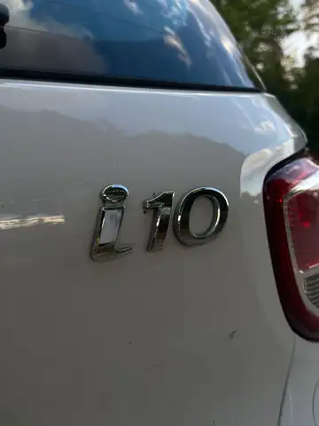 Hyundai I10 view 6