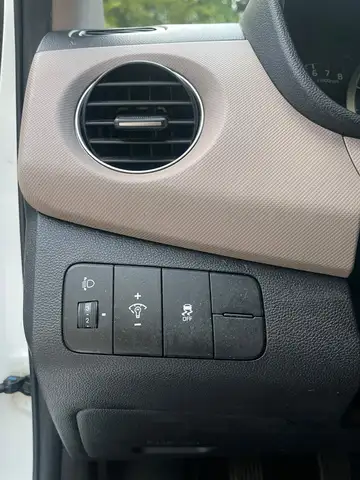 Hyundai I10 view 13