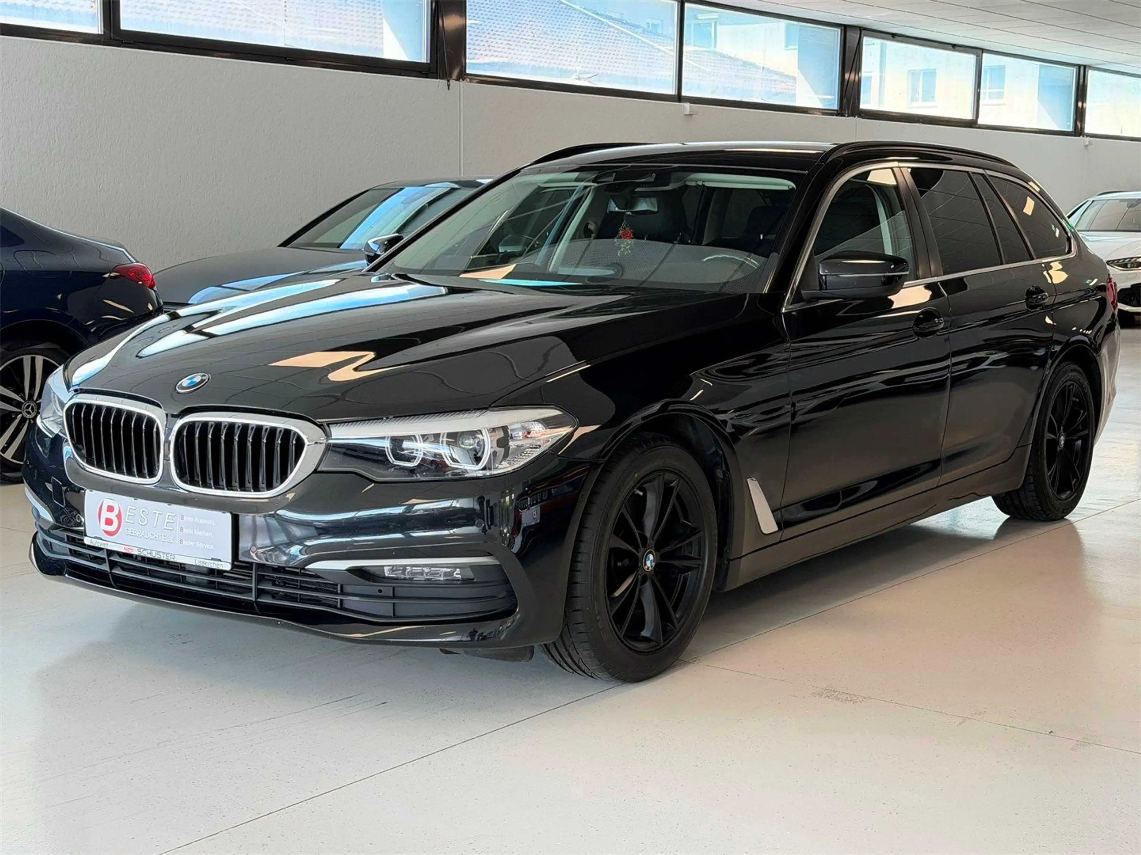 BMW 520 d Touring G31 B47 — photo 3