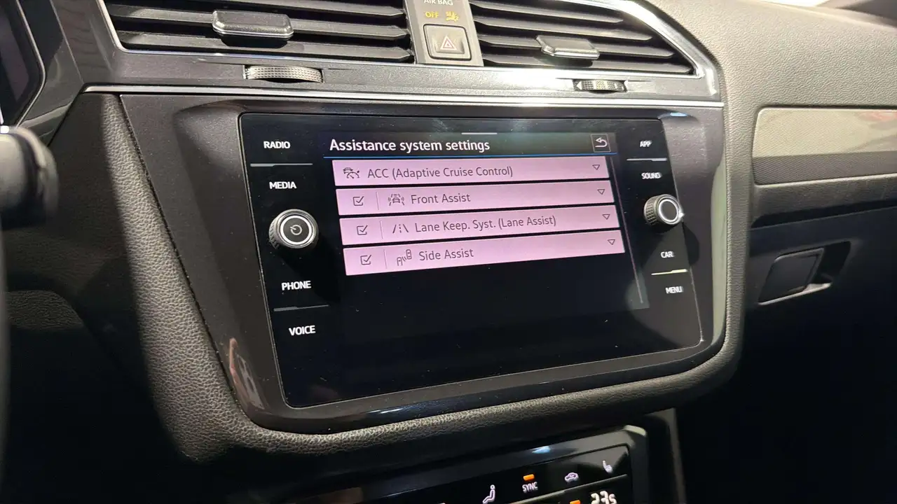 Volkswagen Tiguan снимка Volkswagen Tiguan