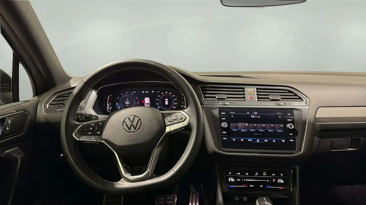 Volkswagen Tiguan снимка Volkswagen Tiguan