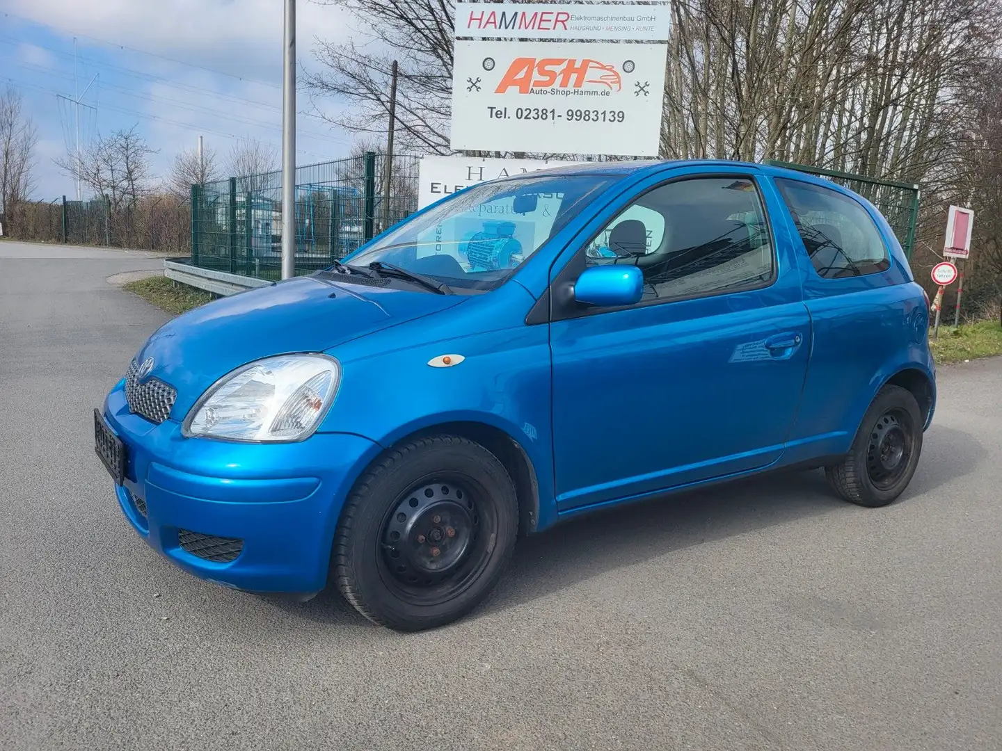 Toyota Yaris 1.3 Sol Tüv 03.2027 Blu/Azzurro - 1