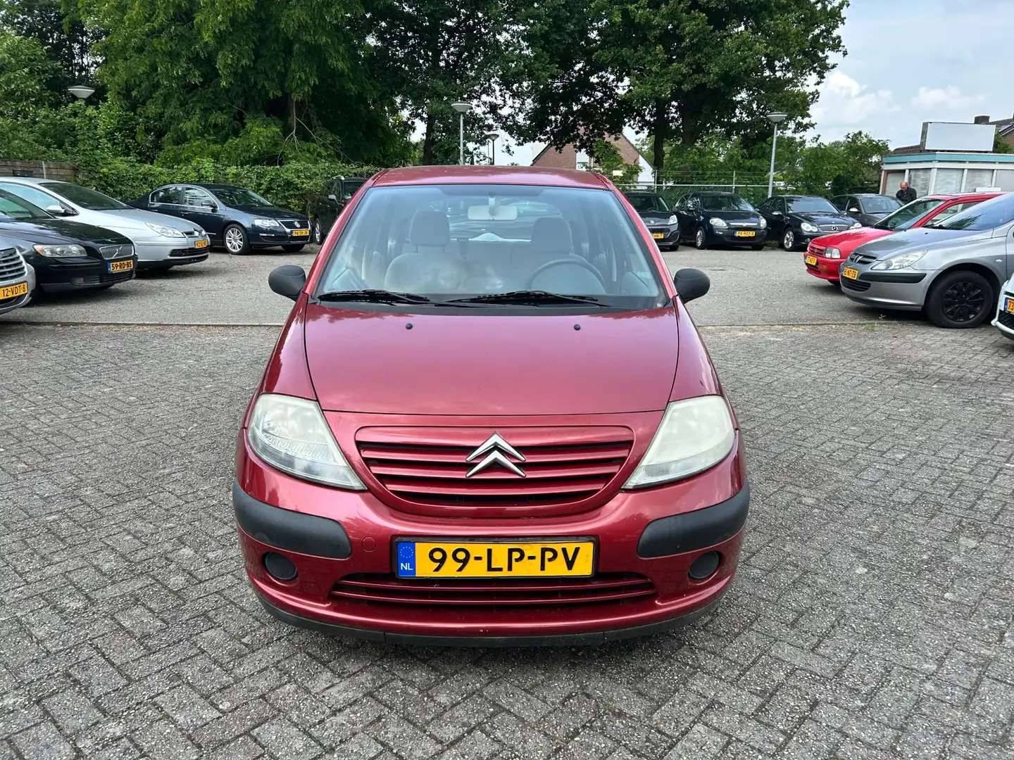 Citroen C3 1.1i Ligne Prestige/97.000 km NAP/APK 15-3-2026 Rouge - 2