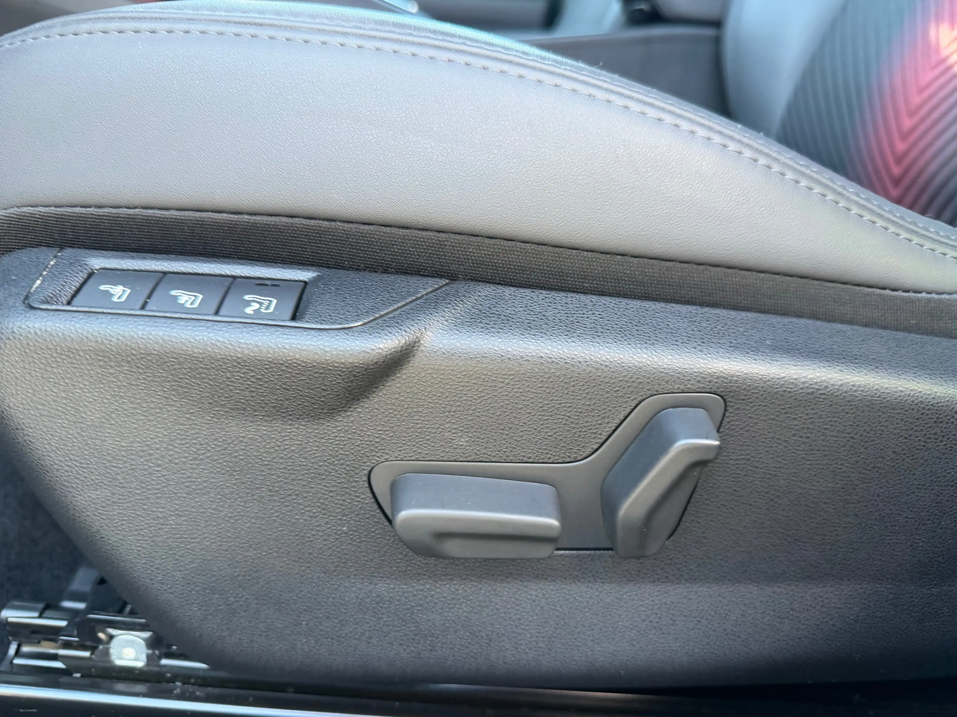 Alfa Romeo Junior Junior 1.2 Turbo Hybrid Speciale 12 Maanden waarborg — photo 12