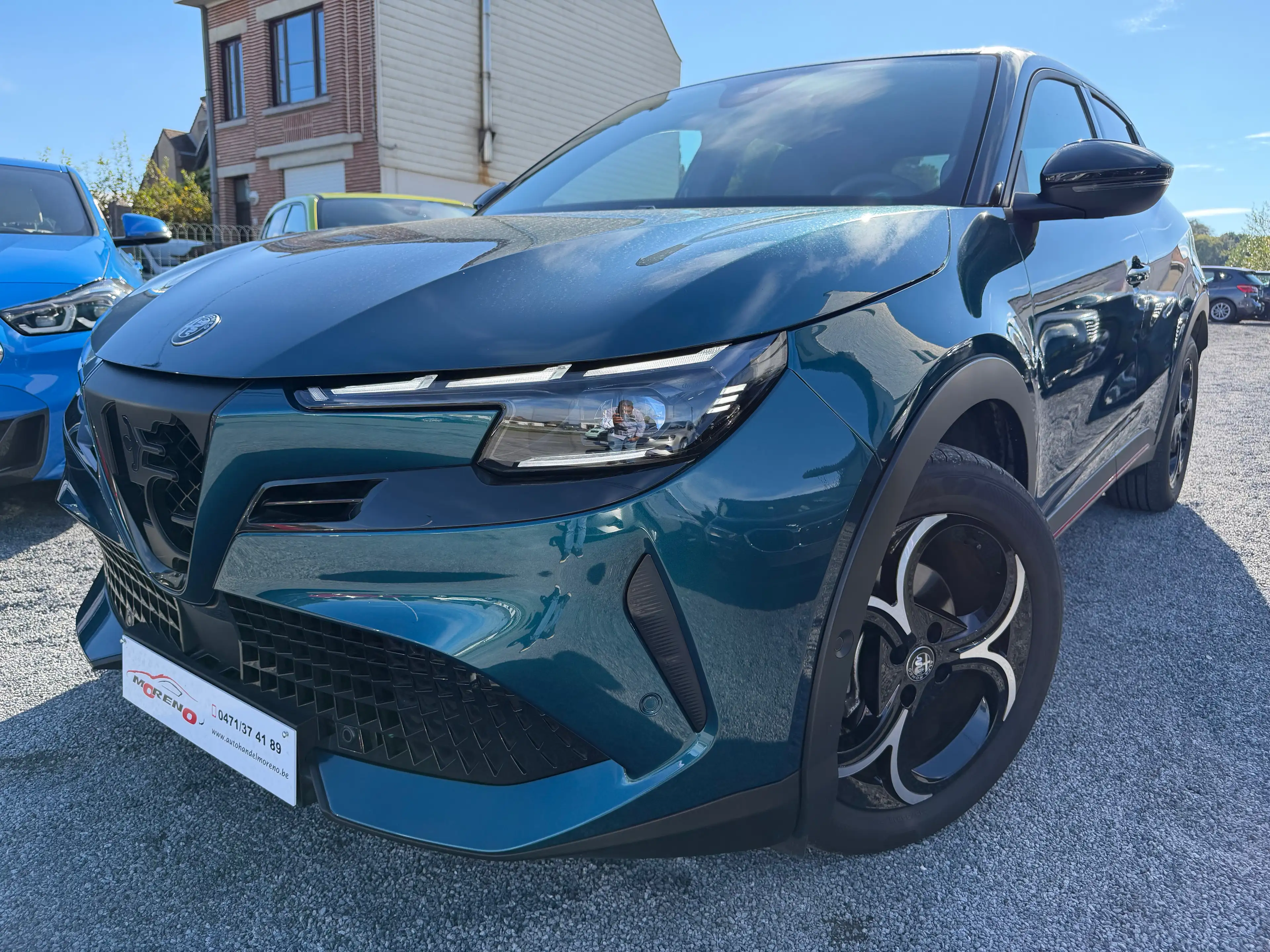 Alfa Romeo Junior Junior 1.2 Turbo Hybrid Speciale 12 Maanden waarborg — photo 2