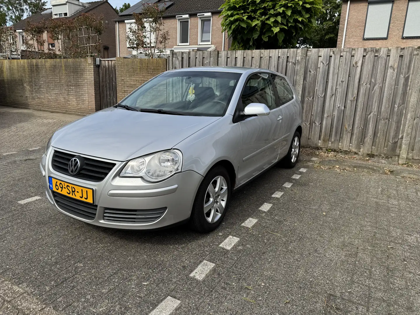 Volkswagen Polo 1.9 TDI Trendline NIEUWE APK mei 2026 Zilver - 1