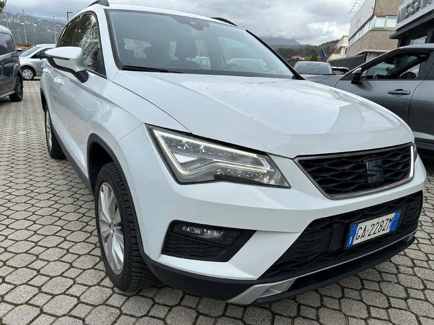 SEAT Ateca 1.6 TDI Xcellence DSG Bianco - 1