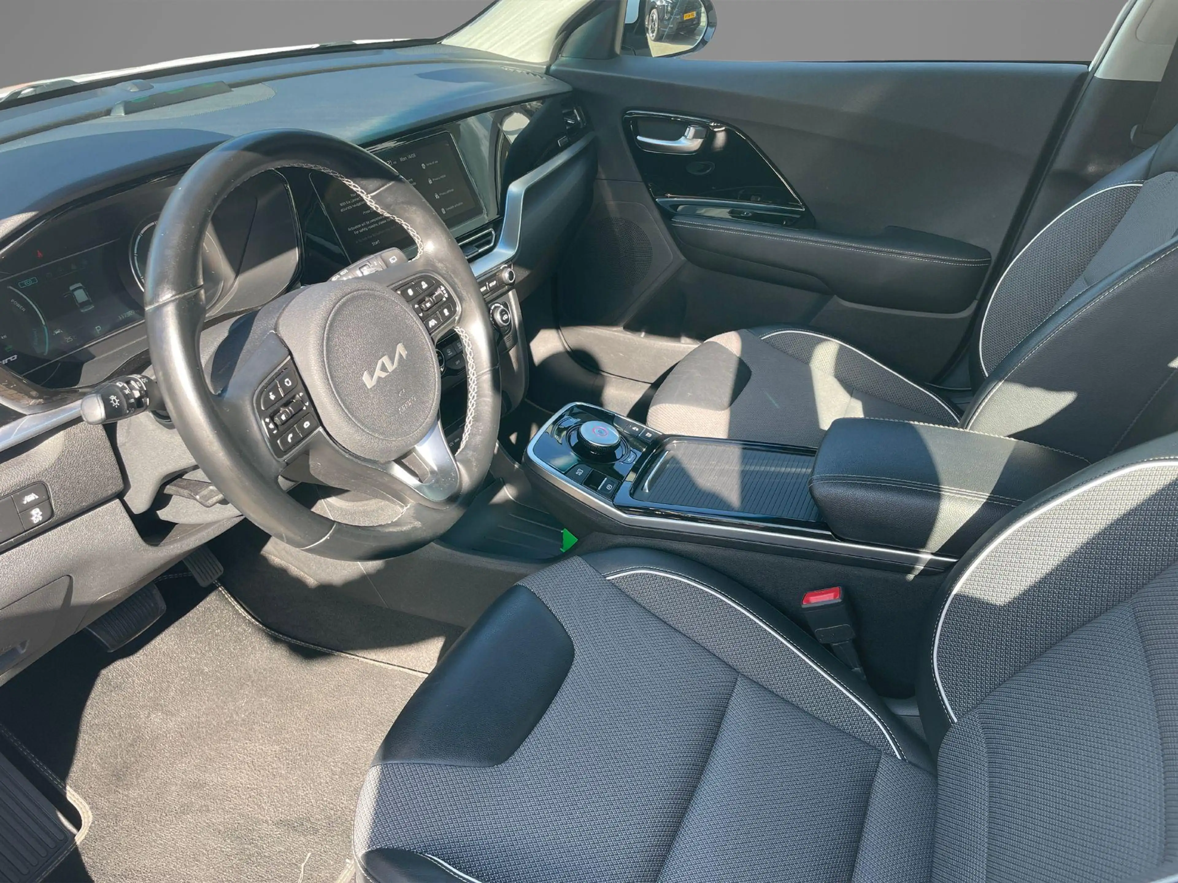 Kia e-Niro DynamicLine 64 kWh | CAMERA | AIRCO | NAVI | — photo 10