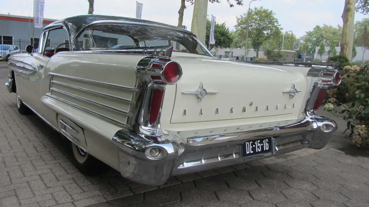 Oldsmobile Super 88 Hardtop Coupe zeer mooie Auto 37.379 mijl, foto 12