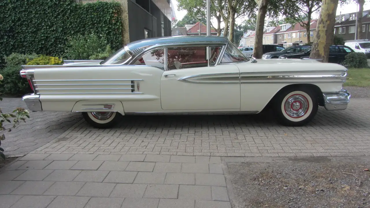 Oldsmobile Super 88 Hardtop Coupe zeer mooie Auto 37.379 mijl, foto 11