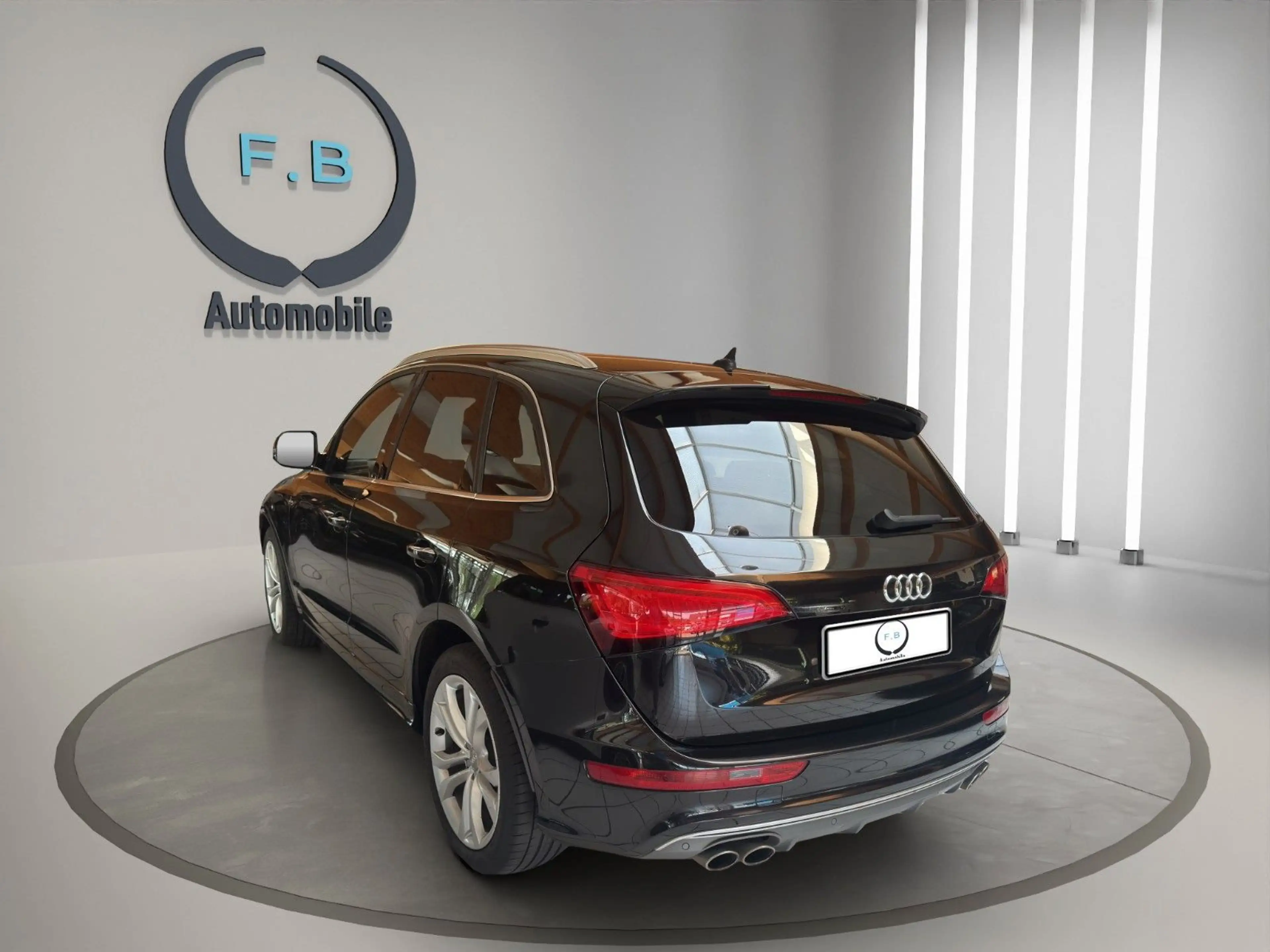 Audi SQ5 3.0 TDI competition quattro*RFK*UVM — photo 4