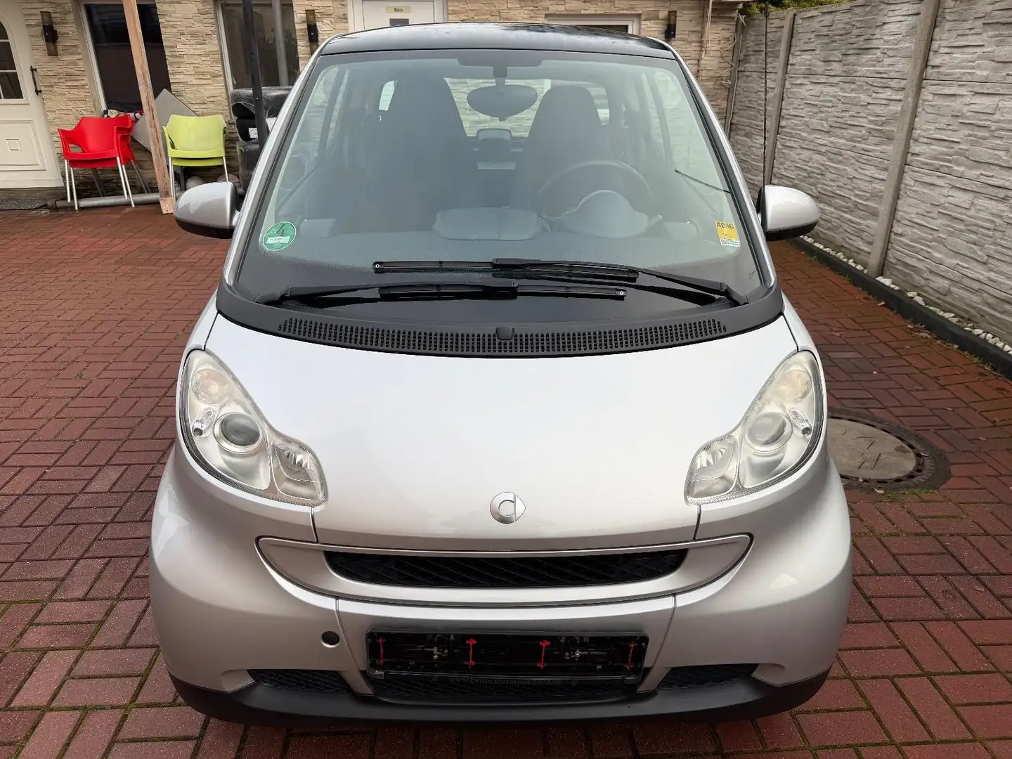 smart forTwo coupe Micro Hybrid Drive AUT+KLIMA+2.HD Silber - 2