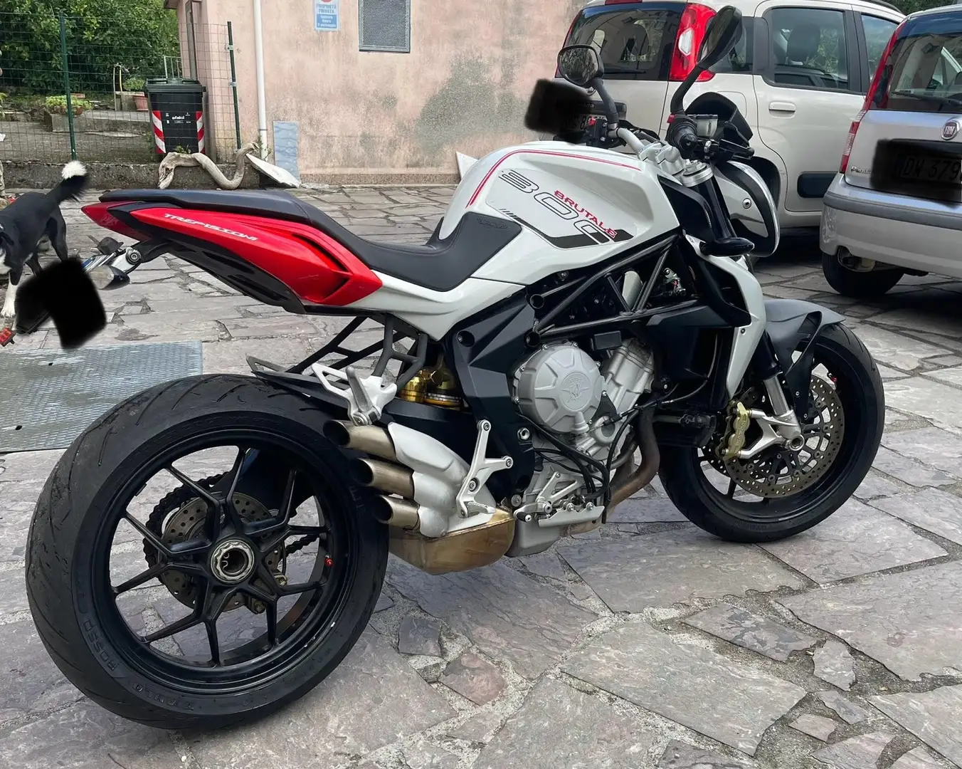 MV Agusta 800 Brutale Wit - 1