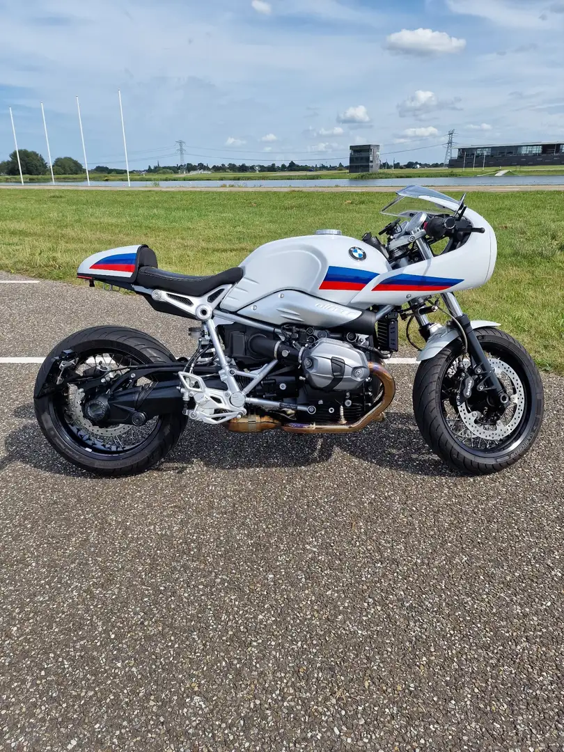 BMW R nineT Racer Bianco - 2