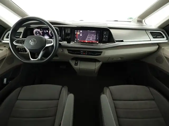 Volkswagen California view 5