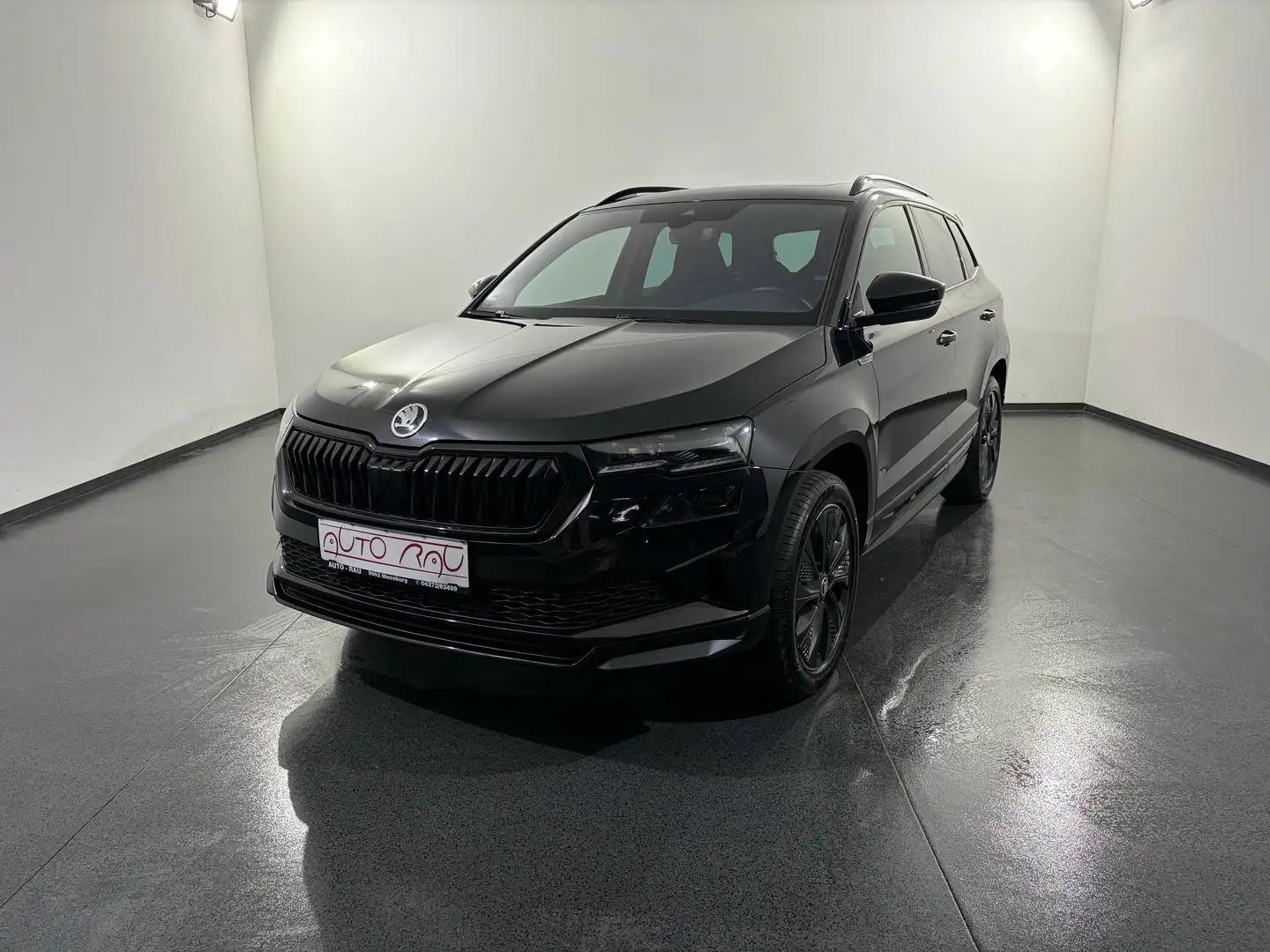 Skoda Karoq 2.0 TDI Sportline 4x4 DSG *LED*RFK*NAVI* Schwarz - 2