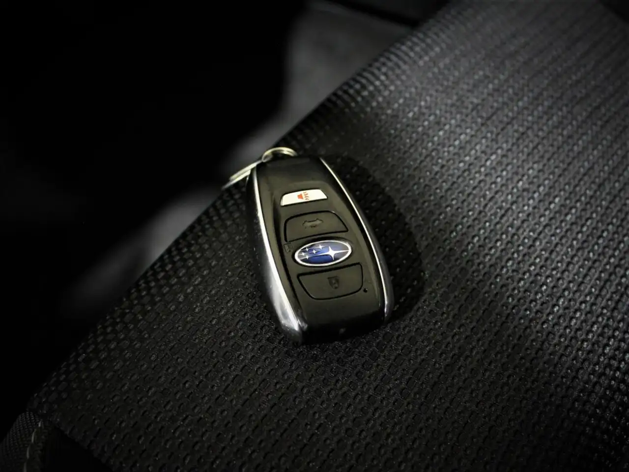 Subaru Impreza photo Subaru Impreza