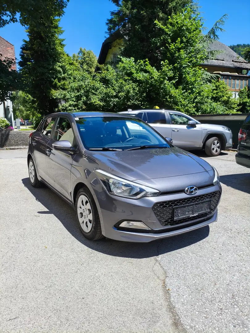 Hyundai i20 1.2 Frisches Pickerl - 1