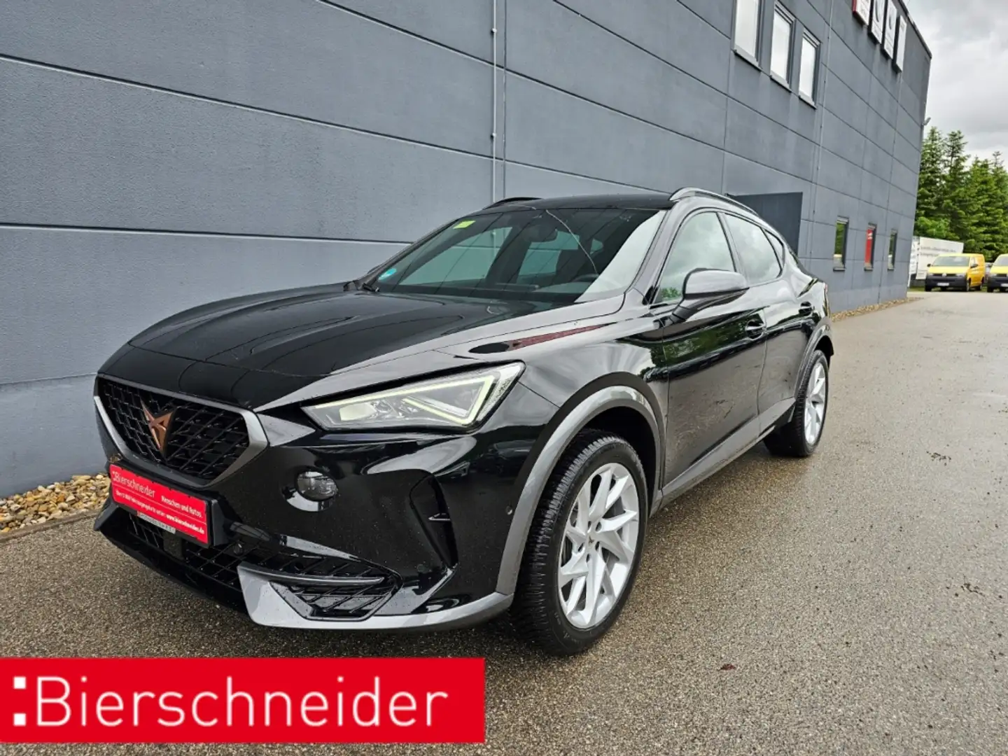 CUPRA Formentor 1.5 TSI DSG eHECK KAMERA NAVI ACC Schwarz - 1