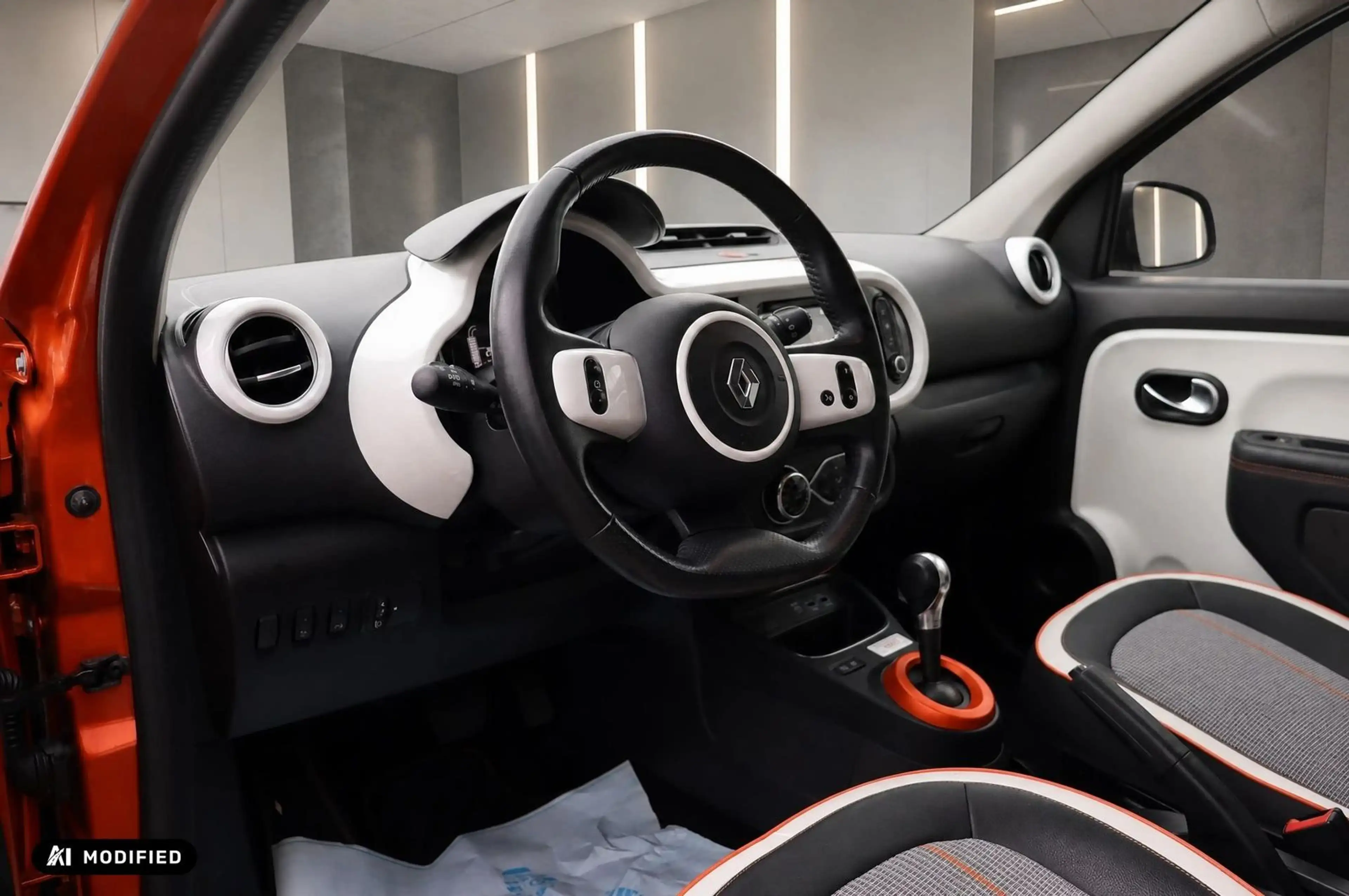 Renault Twingo Vibes Electric — photo 11