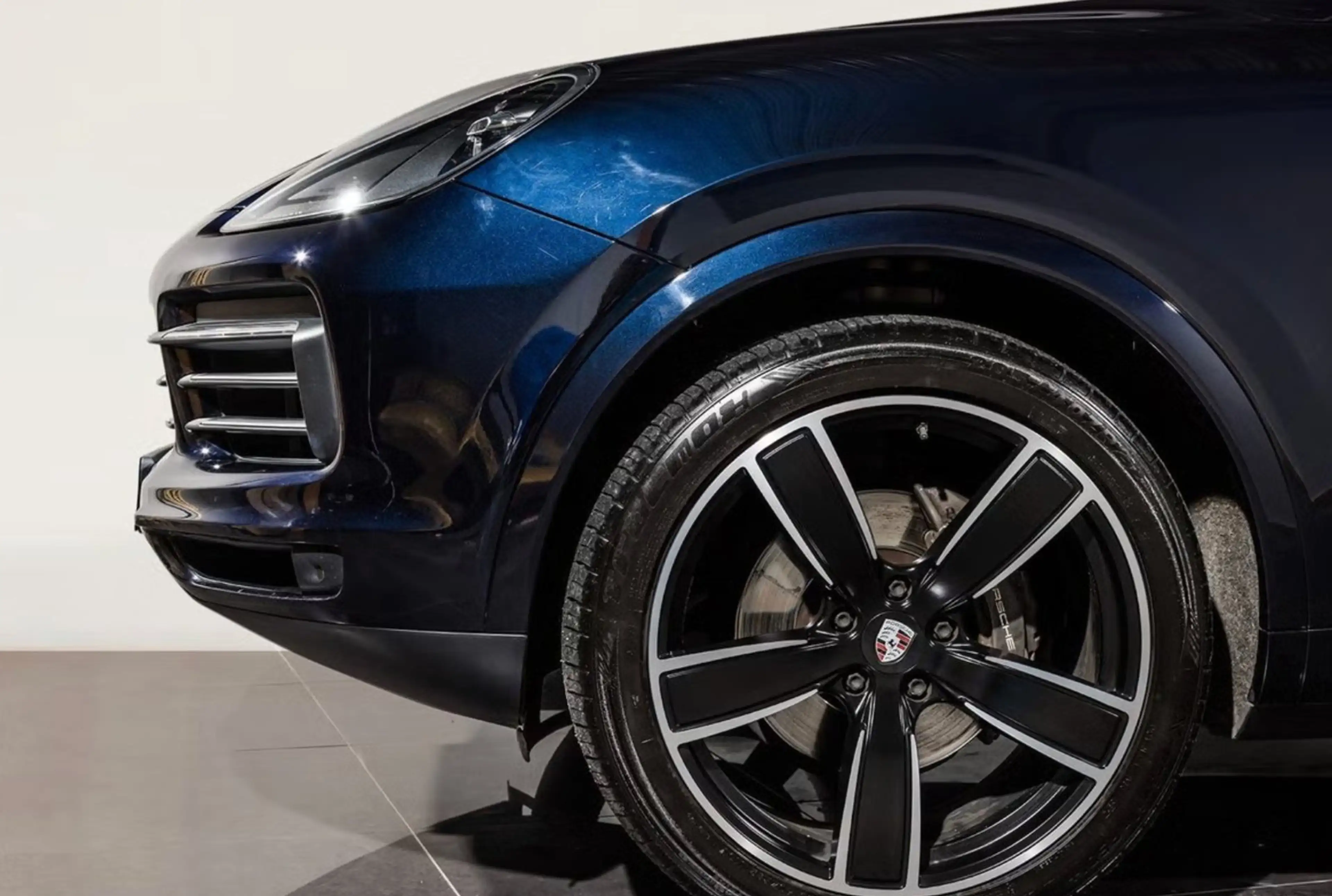 Porsche Cayenne E-Hybrid — photo 4