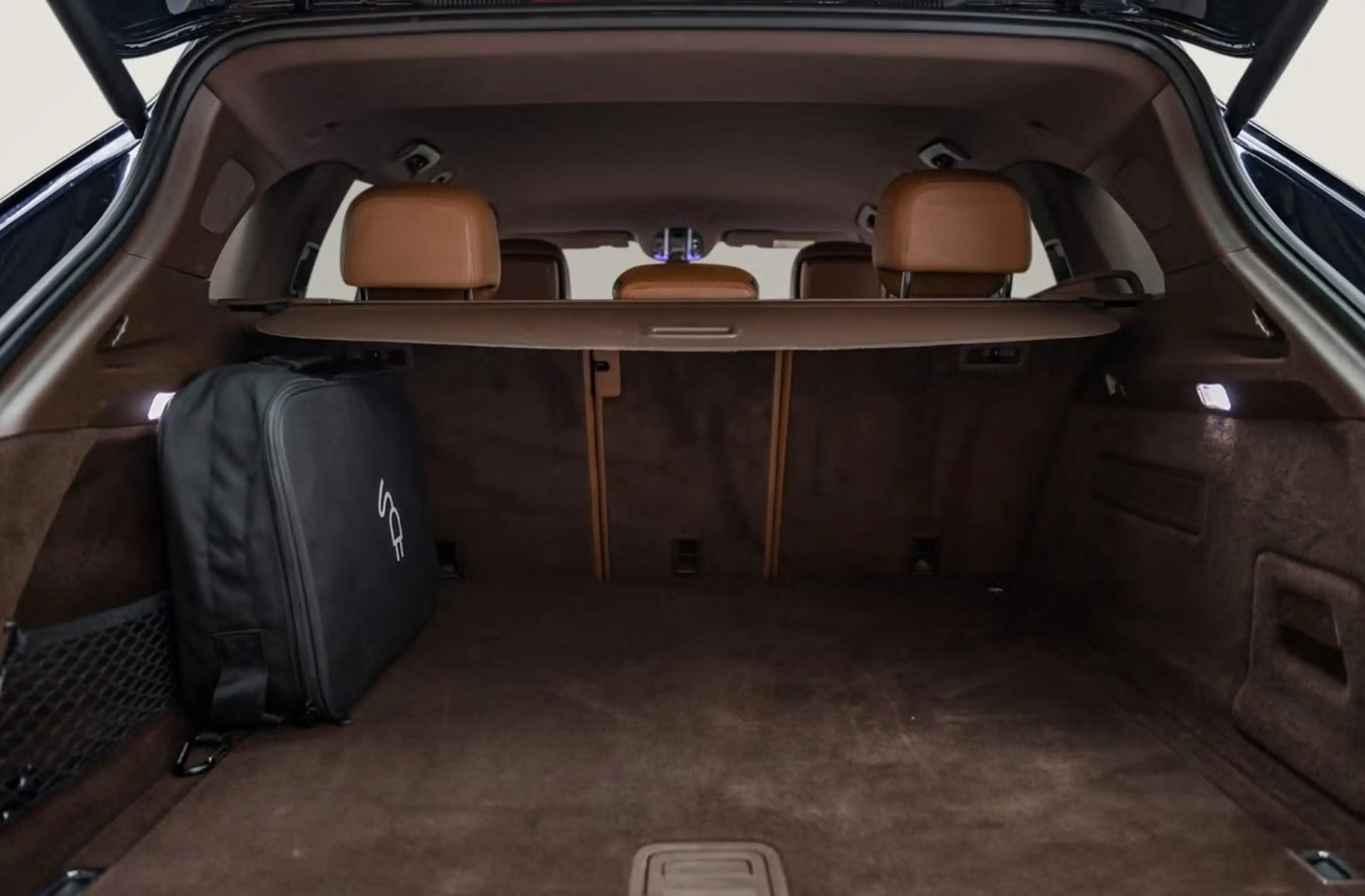 Porsche Cayenne E-Hybrid — photo 11