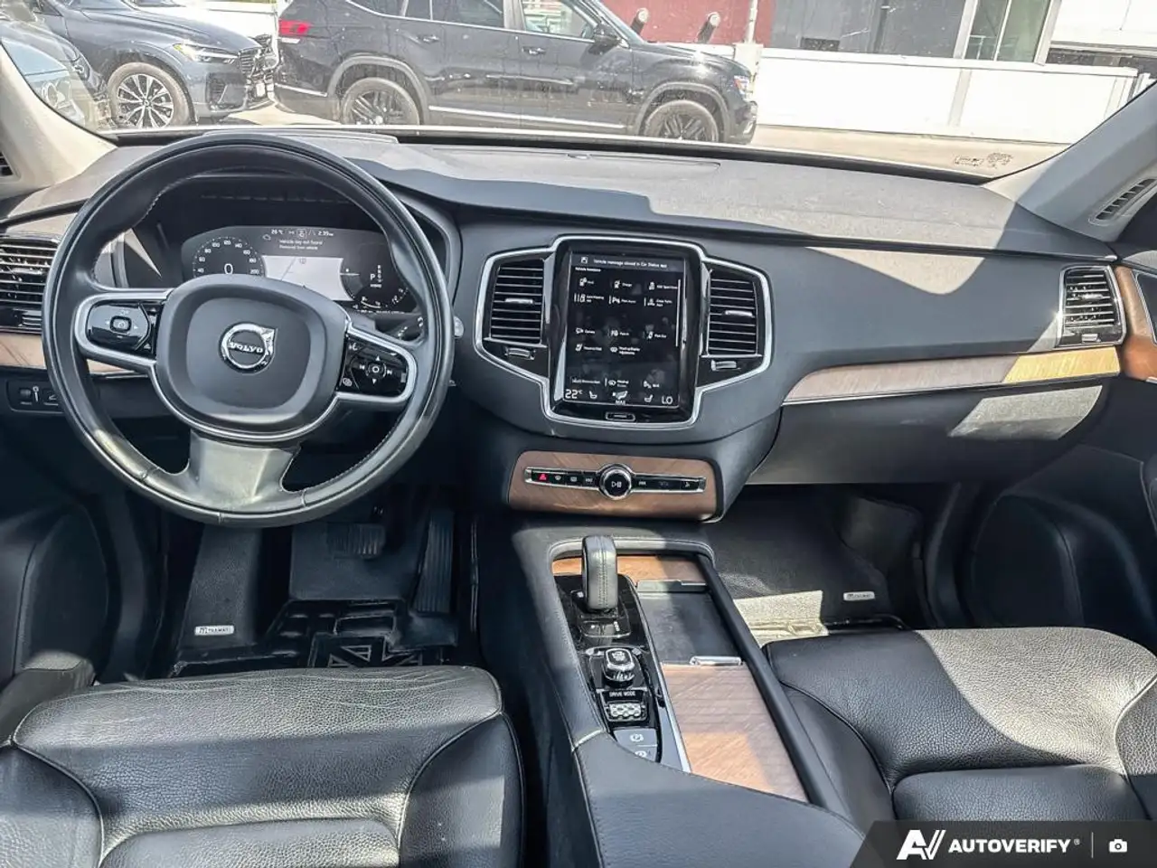 Volvo XC90 снимка Volvo XC90