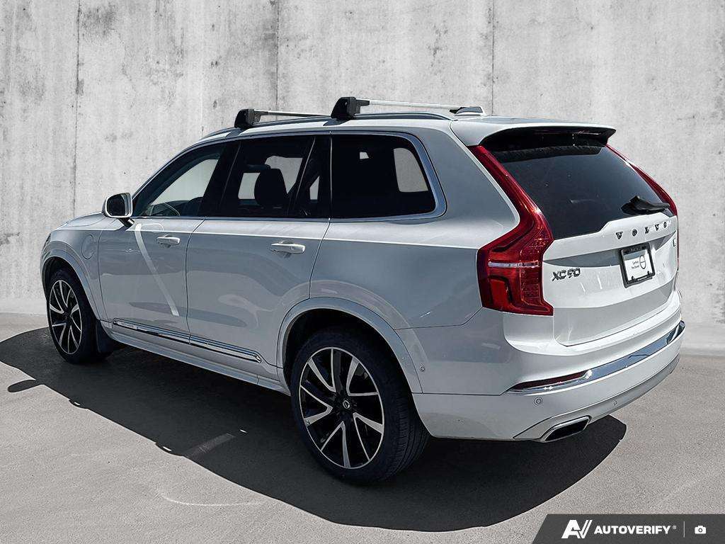 2021 Volvo XC90 T8 eAWD Inscription Expression alt 4
