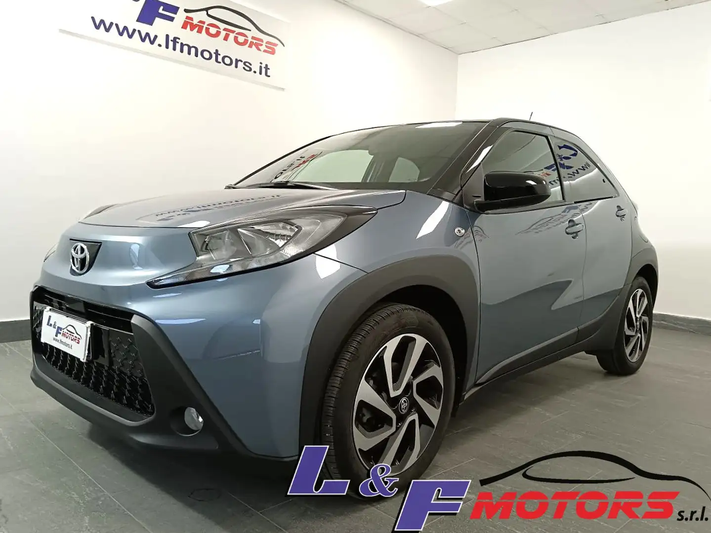 Toyota Aygo X 1.0 VVT-i 72 CV AUTOMATICA GARANZIA CASA MADRE Bleu - 2